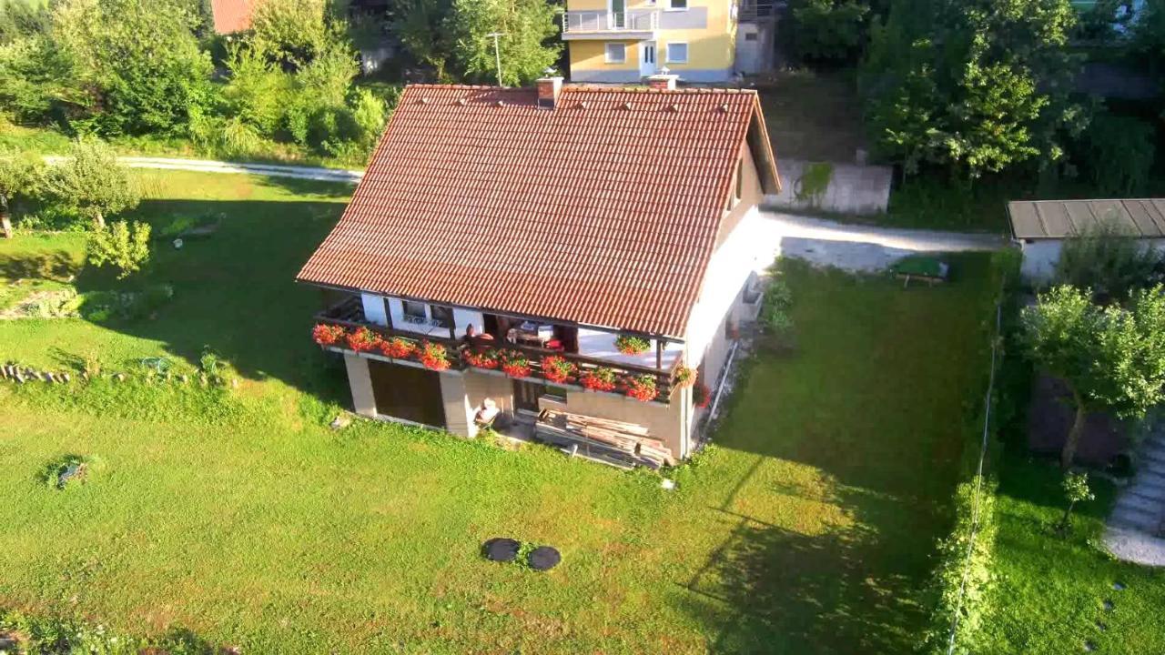 B&B Cerne Polhov Gradec Luaran gambar